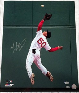 mookie_betts_boston_red_sox_autographed_diving_catch_16x20_photo_fanatics_certified_authentic_p1297908