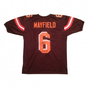 baker_mayfield_autographed_football_jersey_2018_1st_draft_pick_beckett_authentic_p2101468